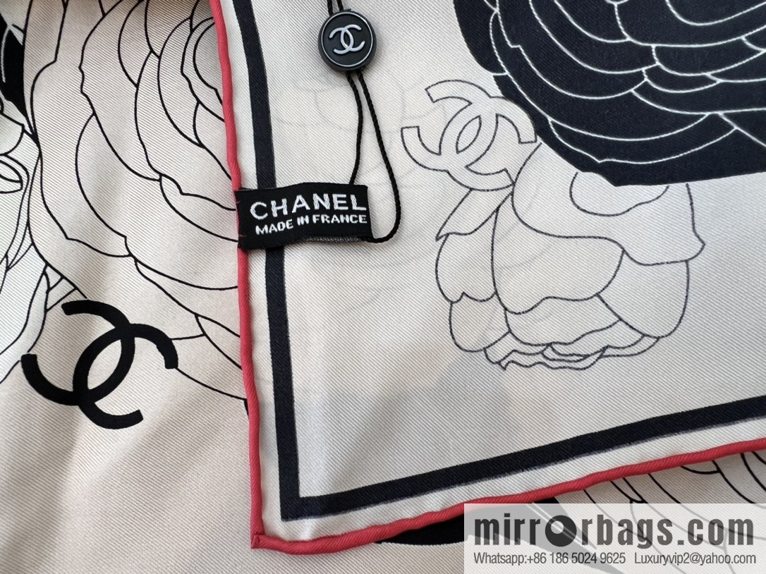 CHANEL Chanel 100% silk camellia scarf