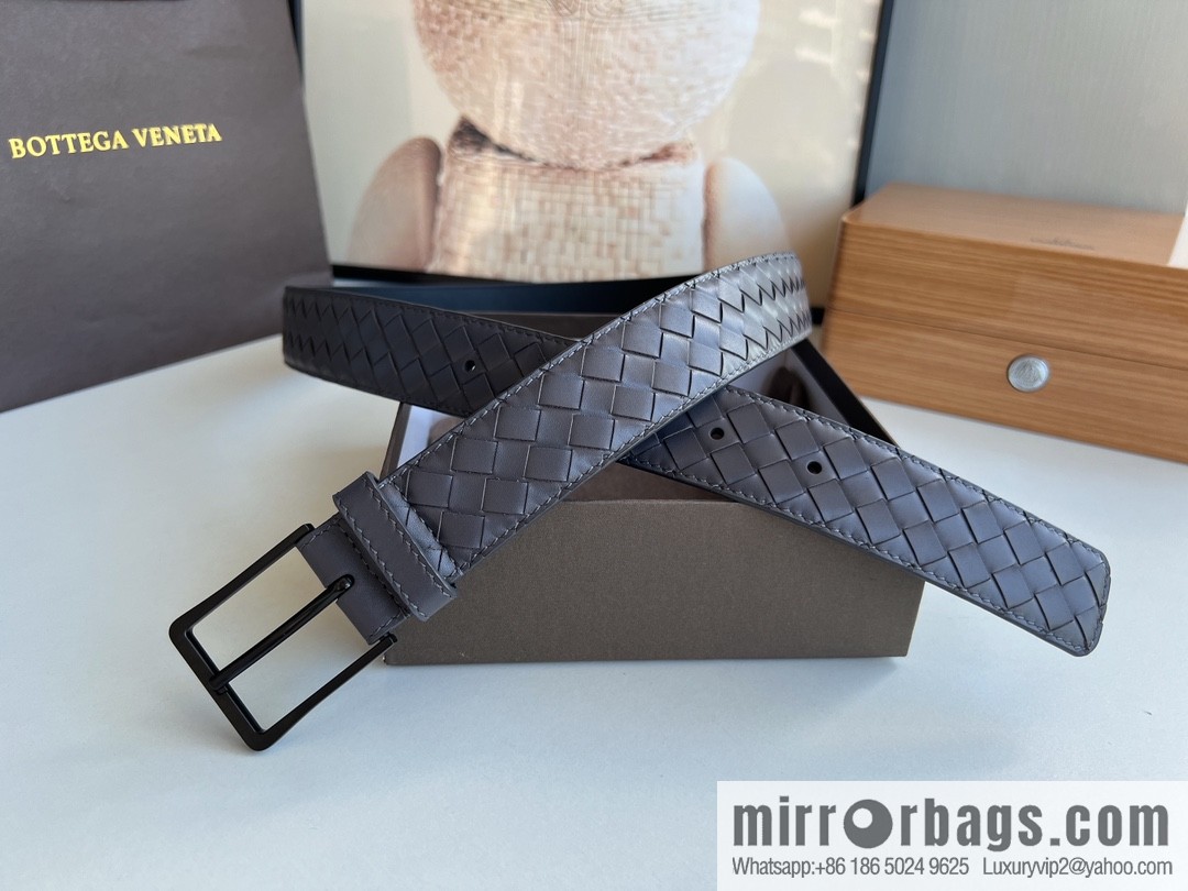 BV Baodian, imported calfskin woven small squares become a typical logo 3.5cm belt