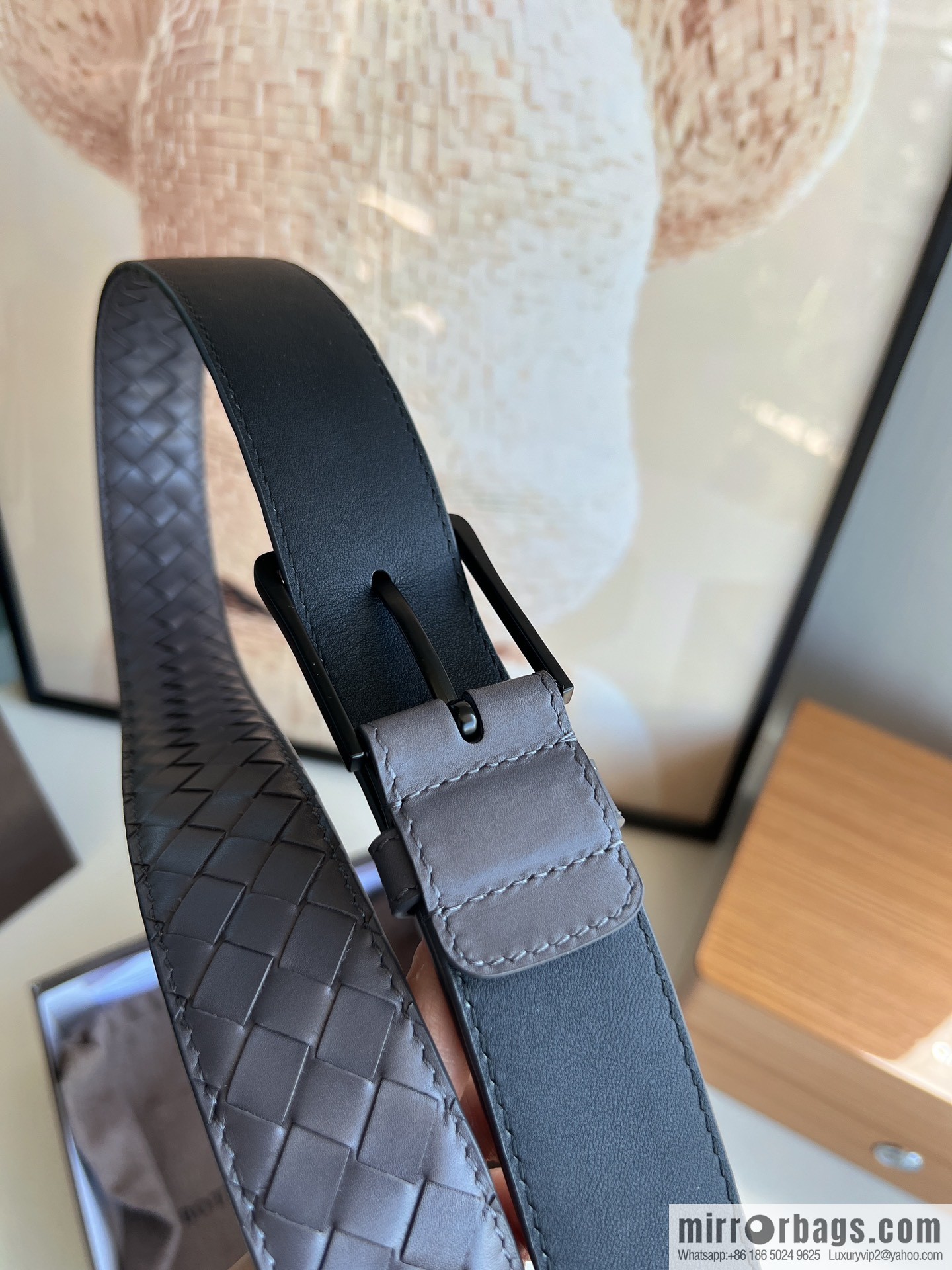 BV Baodian, imported calfskin woven small squares become a typical logo 3.5cm belt