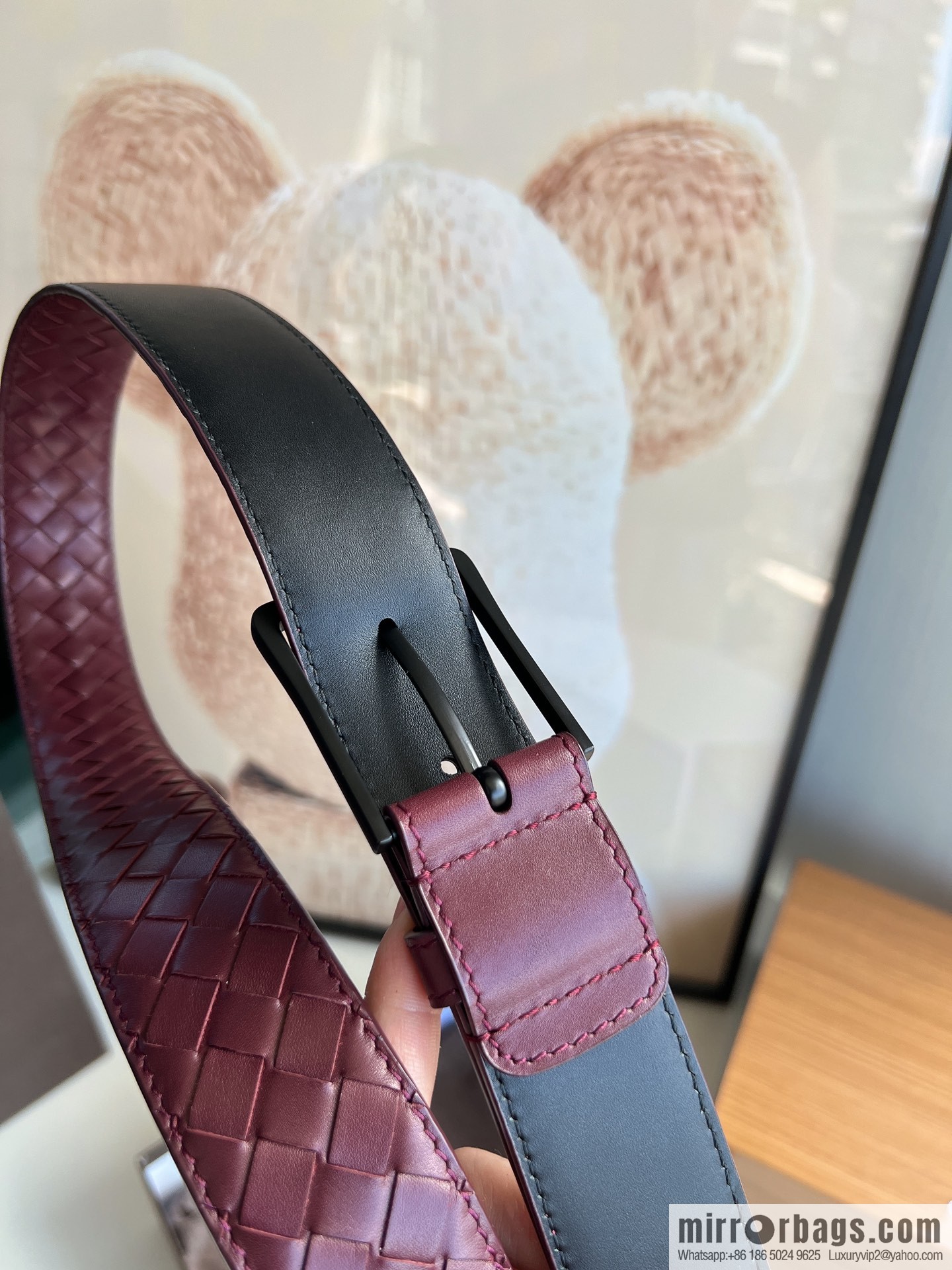 BV Baodian, imported calfskin woven small squares become a typical logo 3.5cm belt