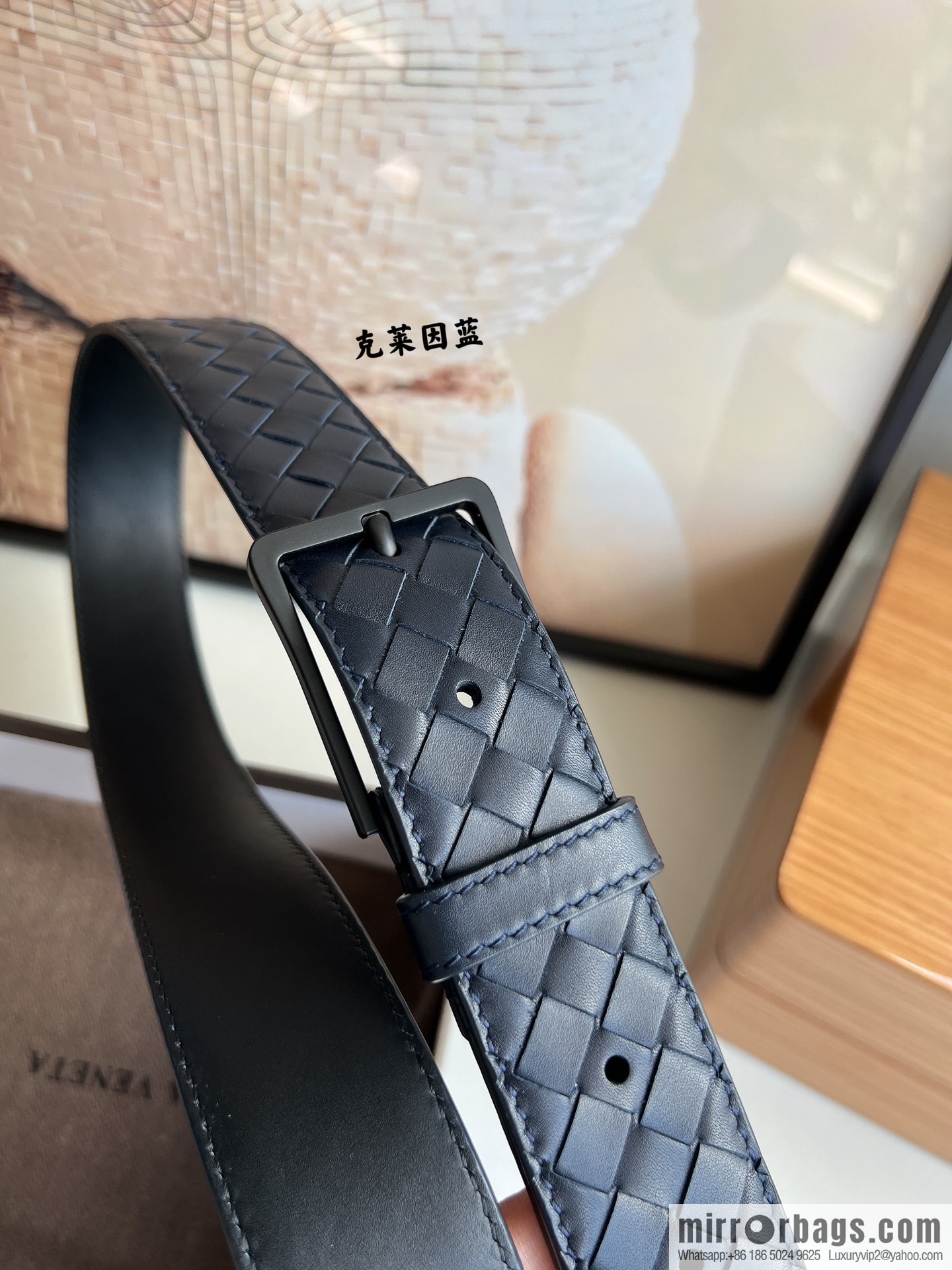 BV Baodian, imported calfskin woven small squares become a typical logo 3.5cm belt
