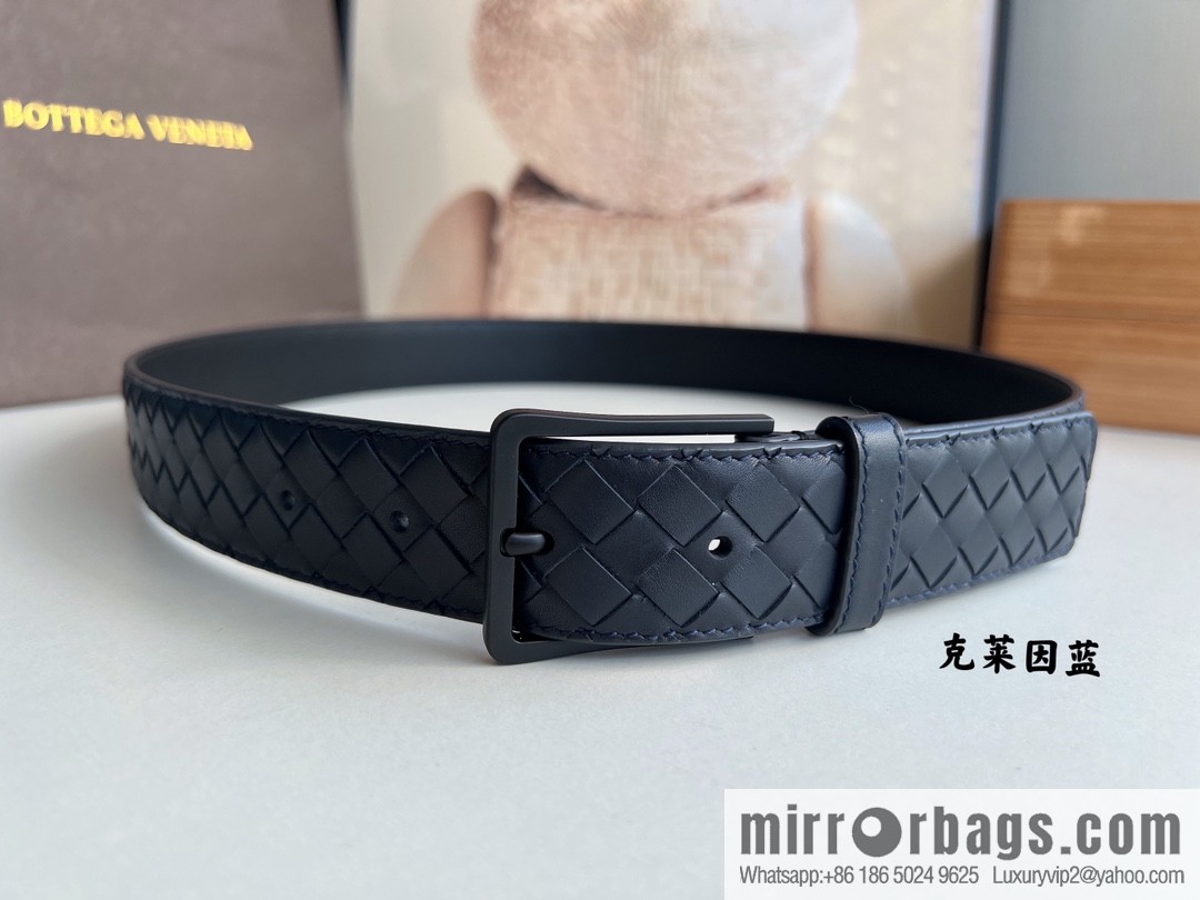 BV Baodian, imported calfskin woven small squares become a typical logo 3.5cm belt