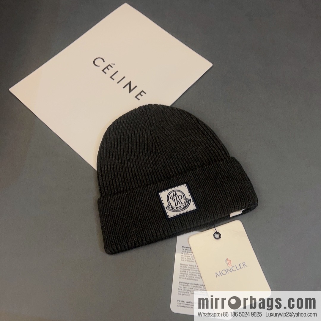 Moncler explosive personality LOGO knitted hat