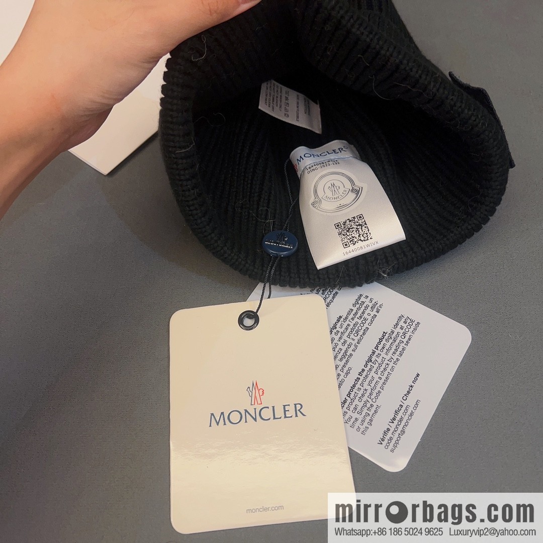 Moncler explosive personality LOGO knitted hat