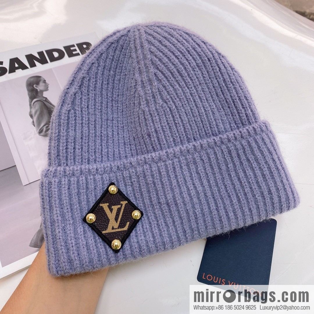 LV Louis Vuitton autumn and winter wool knitted wool hat