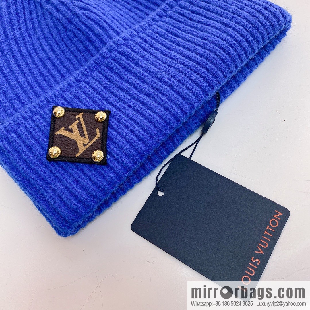 LV Louis Vuitton autumn and winter wool knitted wool hat
