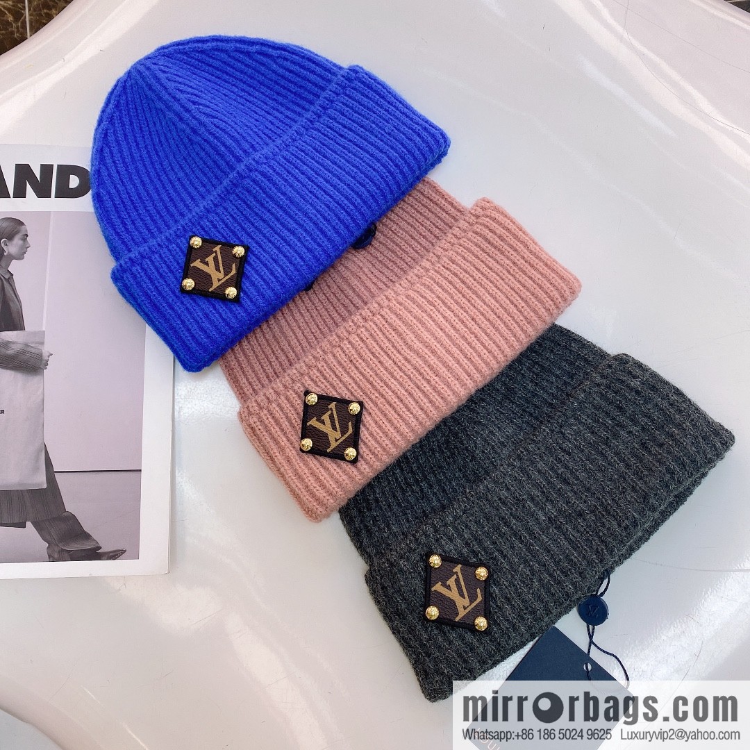 LV Louis Vuitton autumn and winter wool knitted wool hat