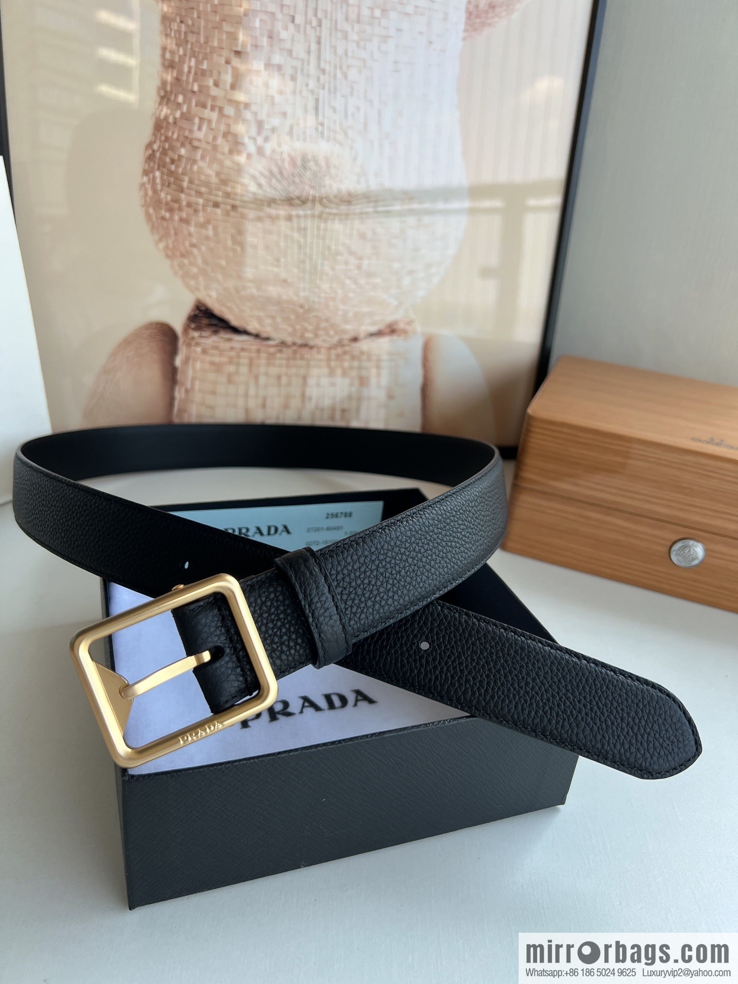 PRADA/PRADA, cowhide double-sided color scheme men's 3.5cm belt