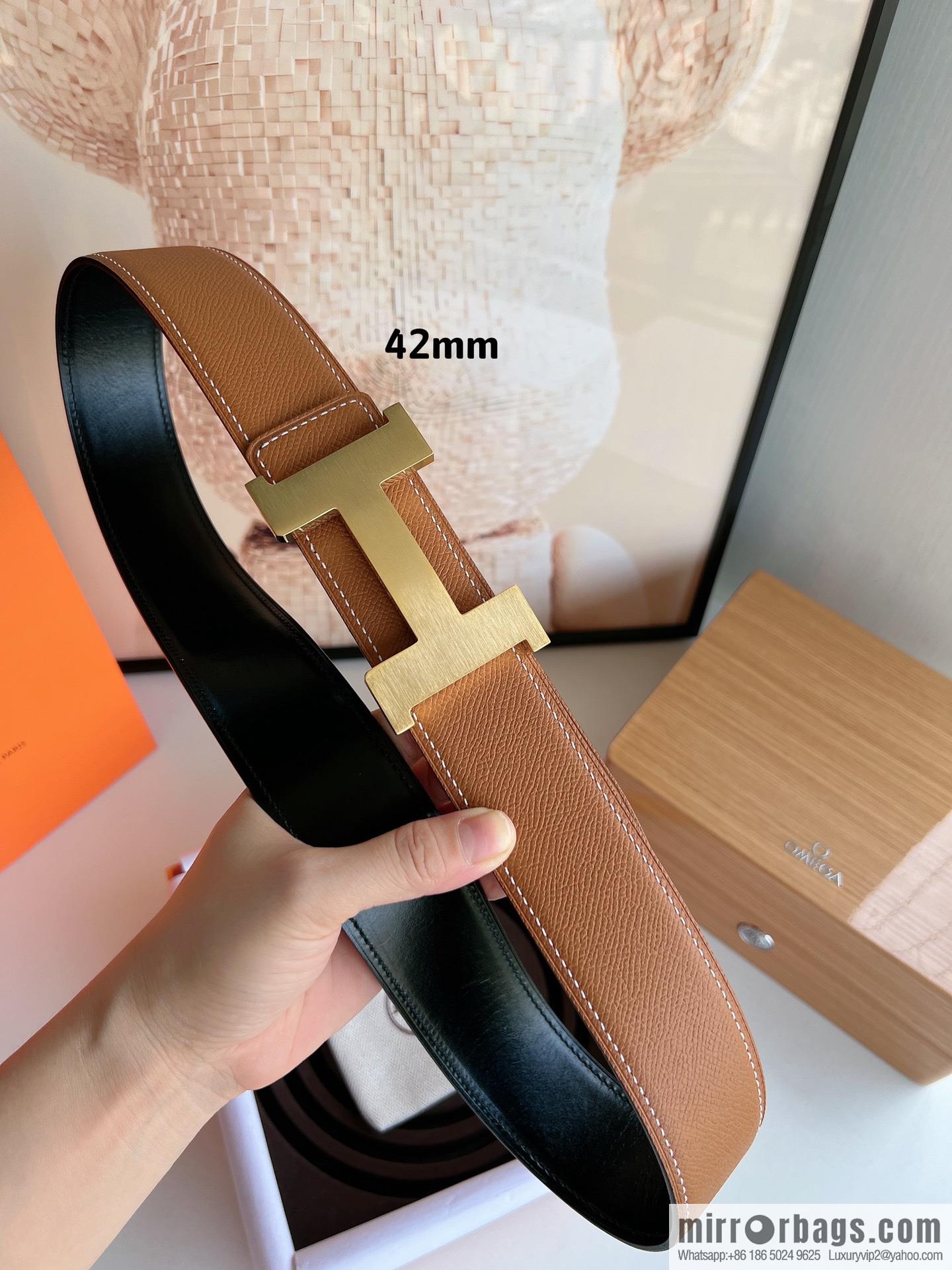 Hermes, carefully crafted 42mm men's belt