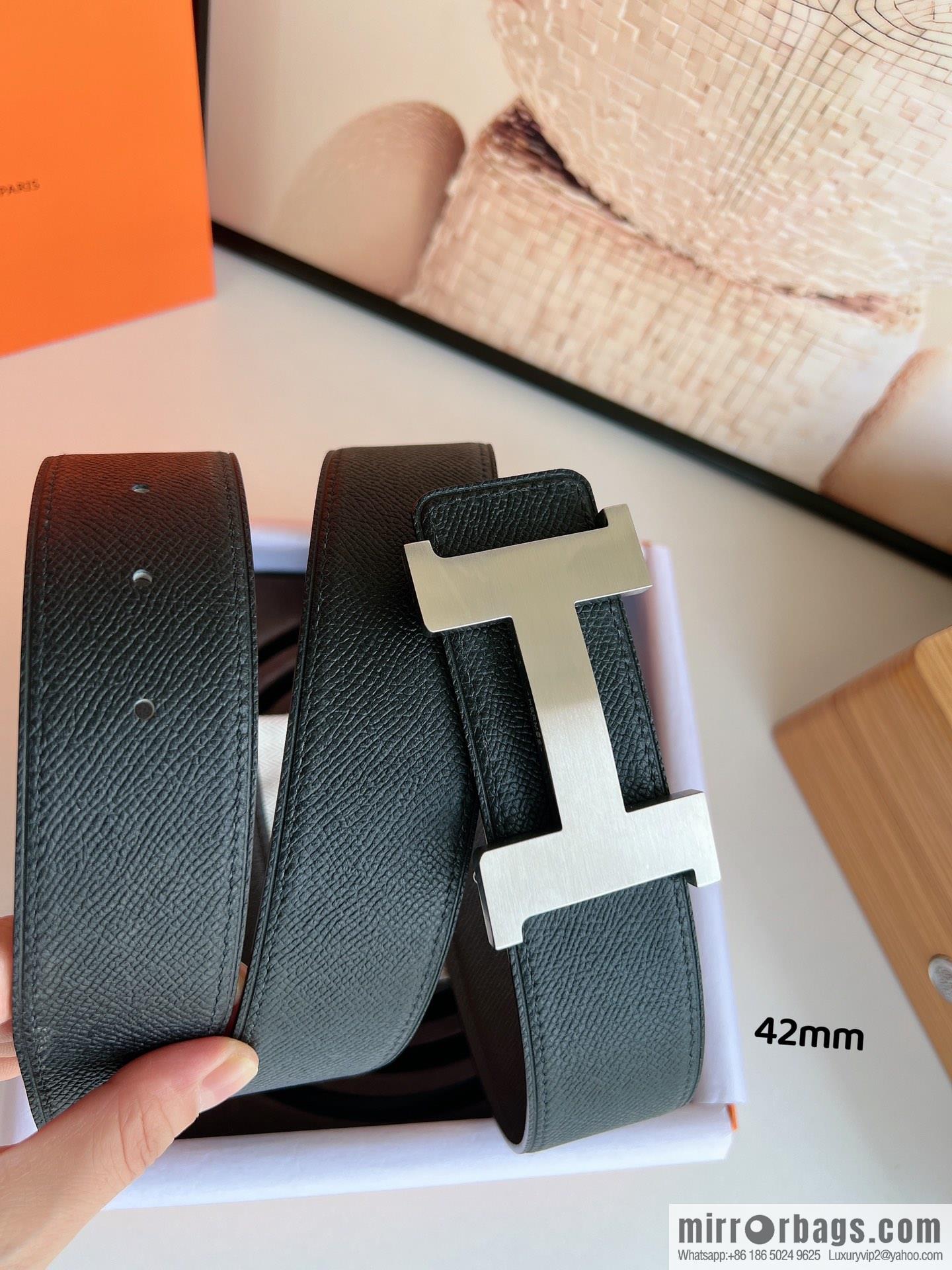 Hermes, carefully crafted 42mm men's belt