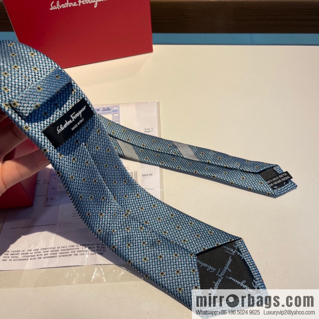 Ferragamo Ferragamo 100% Top Twill Silk Men's New Tie