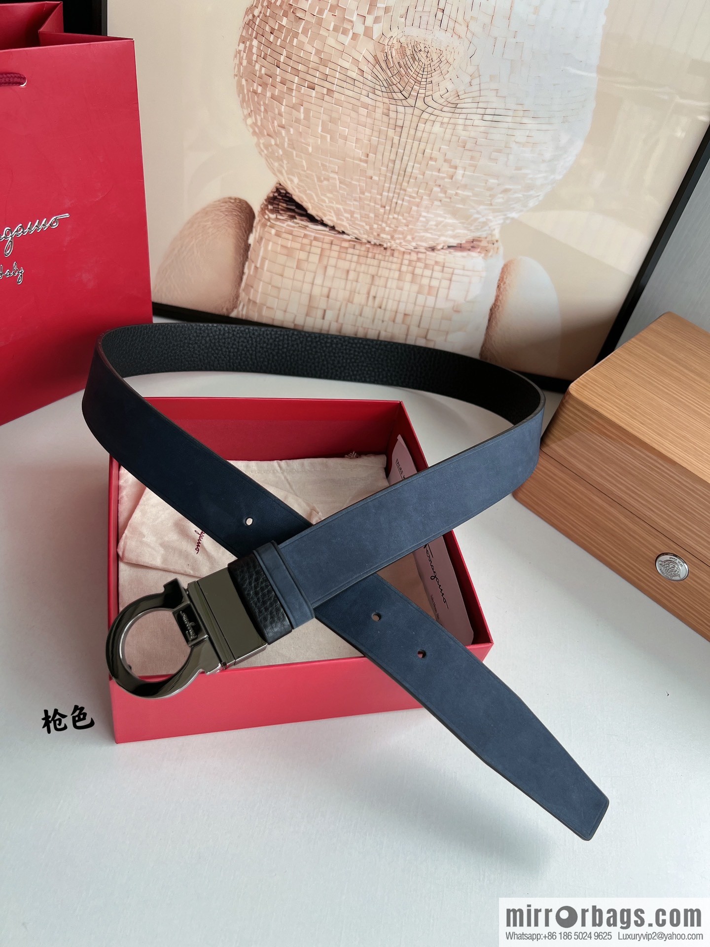 Salvatore Ferragamo Men's 3.5cm Counter Rotating Metal Clip Buckle, Imported First Layer Cowhide Swing Pattern Suede Lined Belt