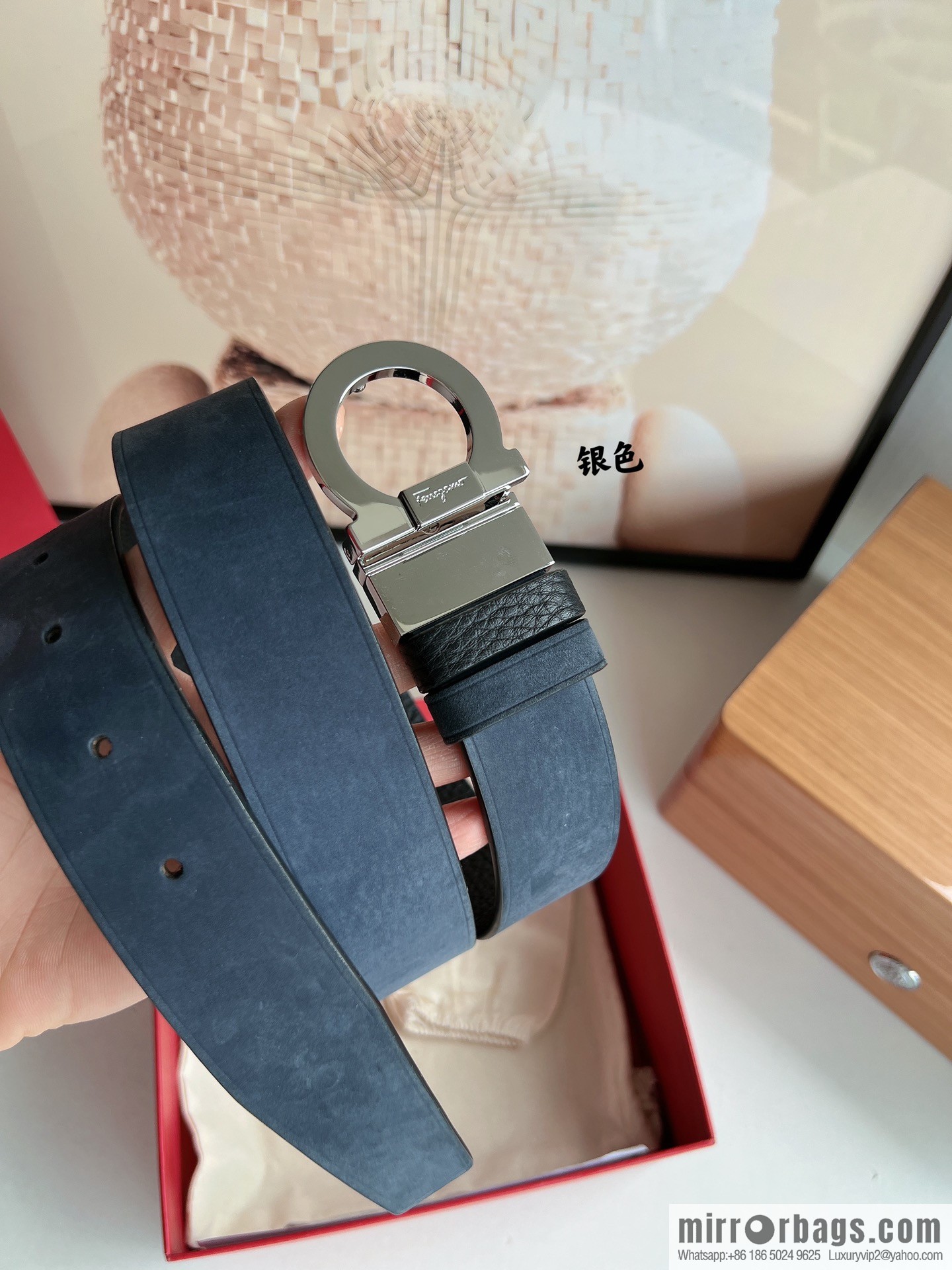 Salvatore Ferragamo Men's 3.5cm Counter Rotating Metal Clip Buckle, Imported First Layer Cowhide Swing Pattern Suede Lined Belt