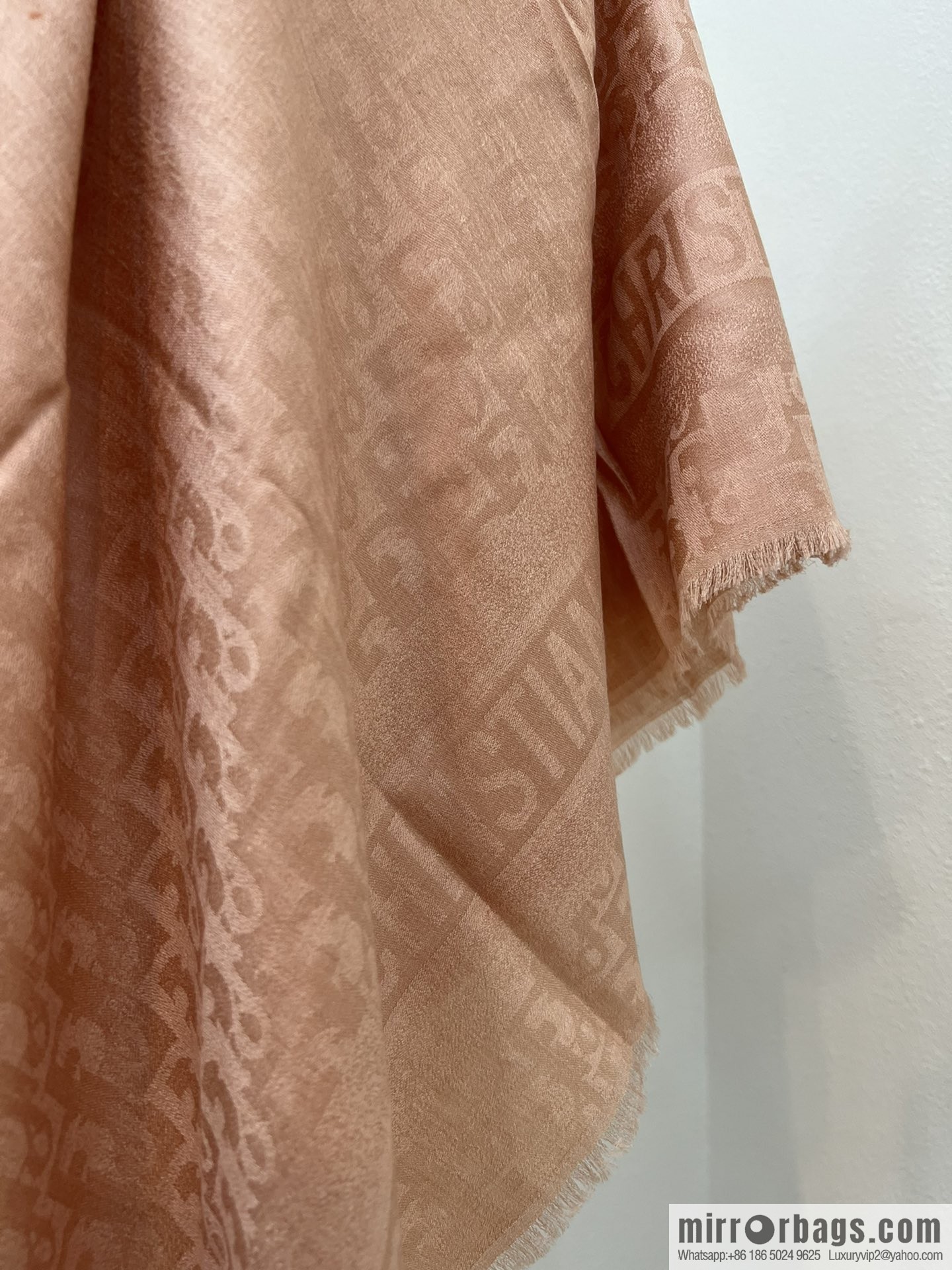 Dior Dior soft glutinous fluff cashmere square towel