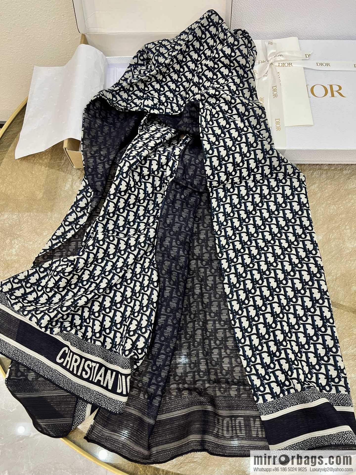 Dior Oblique printed double silk towel