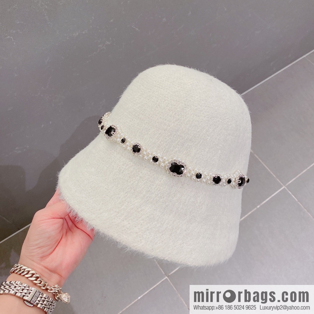 Miumiu 2022 autumn and winter new bucket hat