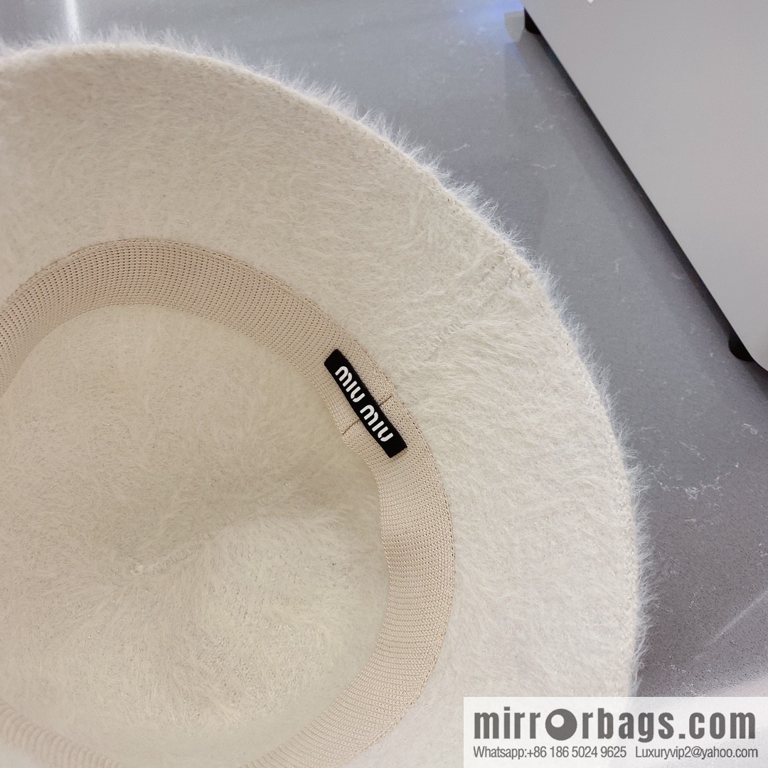 Miumiu 2022 autumn and winter new bucket hat