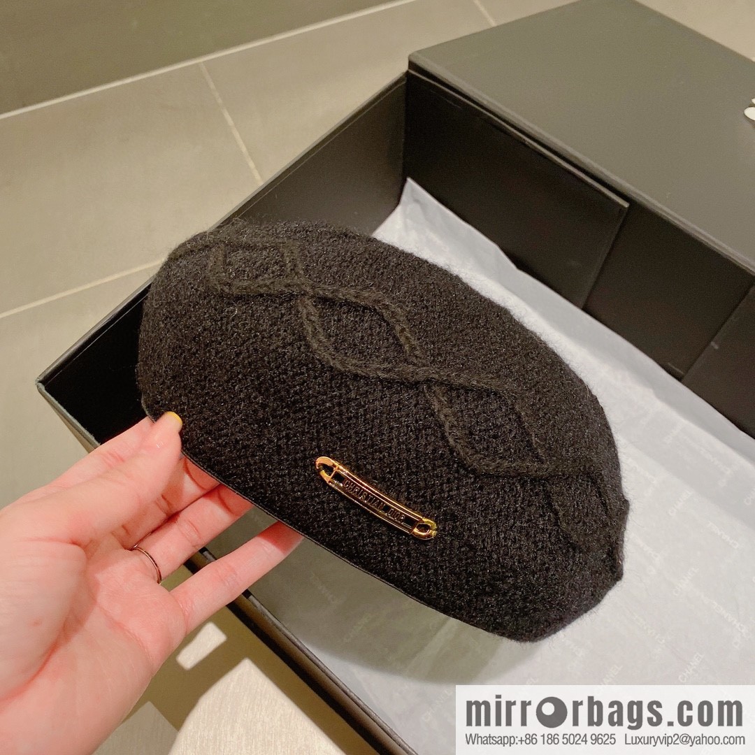 Dior 2022 autumn and winter new knitted beret