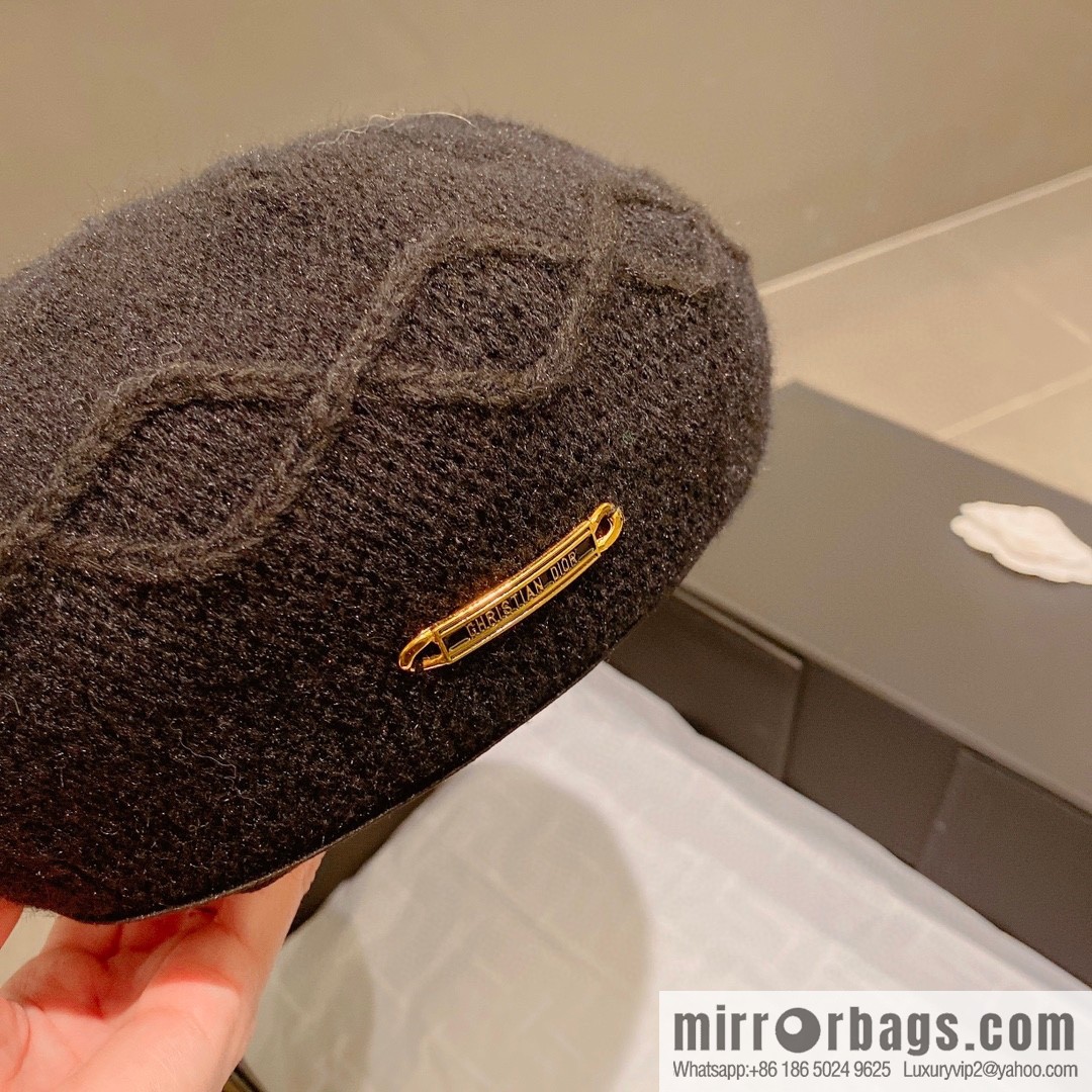Dior 2022 autumn and winter new knitted beret