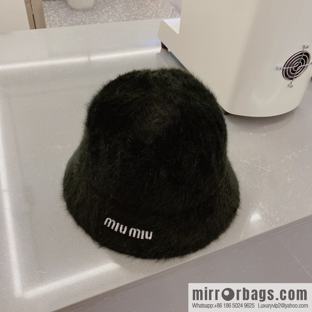 Miumiu miumiu rabbit fur top hat