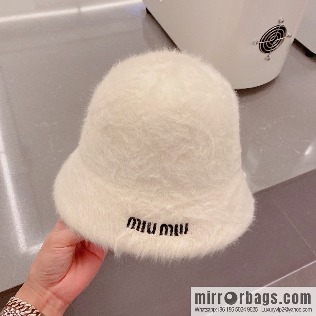 Miumiu miumiu rabbit fur top hat
