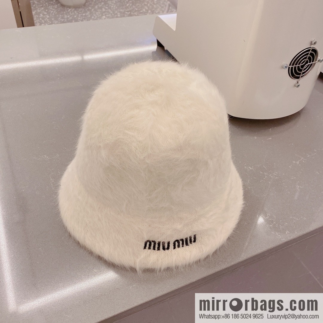 Miumiu miumiu rabbit fur top hat