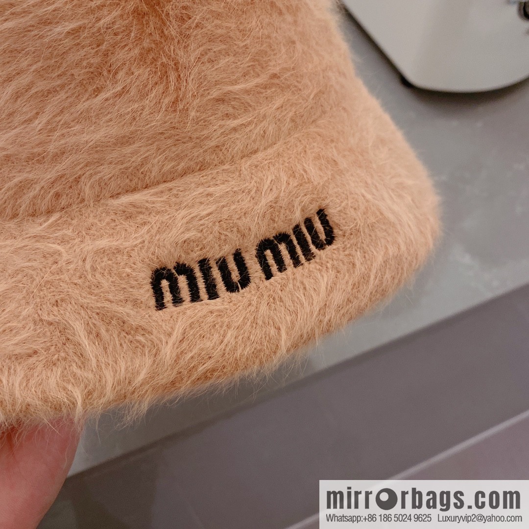 Miumiu miumiu rabbit fur top hat