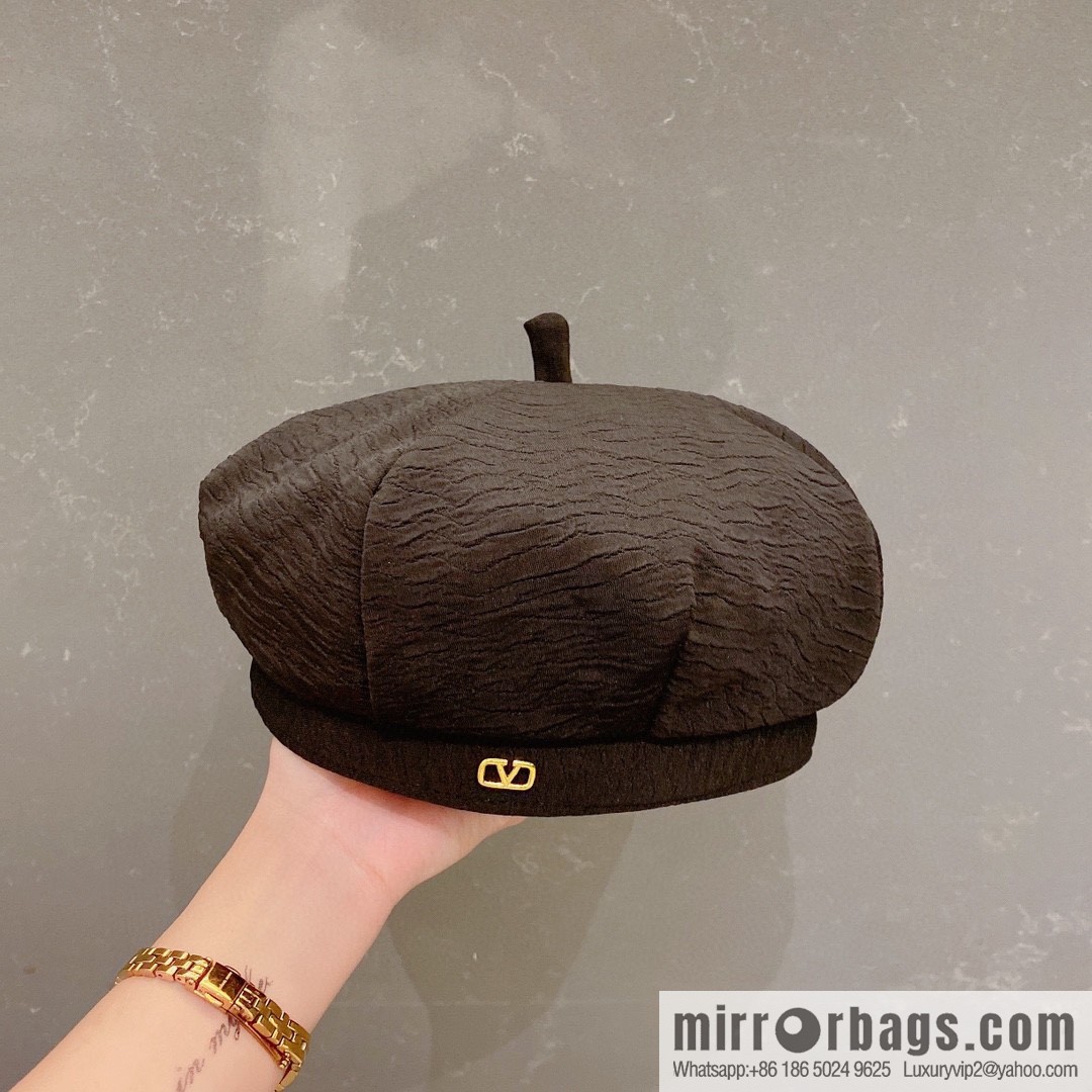 VAENTINO Valentino Fall 2022 New Beret