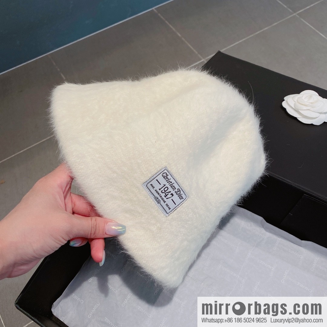 Dior 2022 autumn and winter new rabbit fur bucket hat