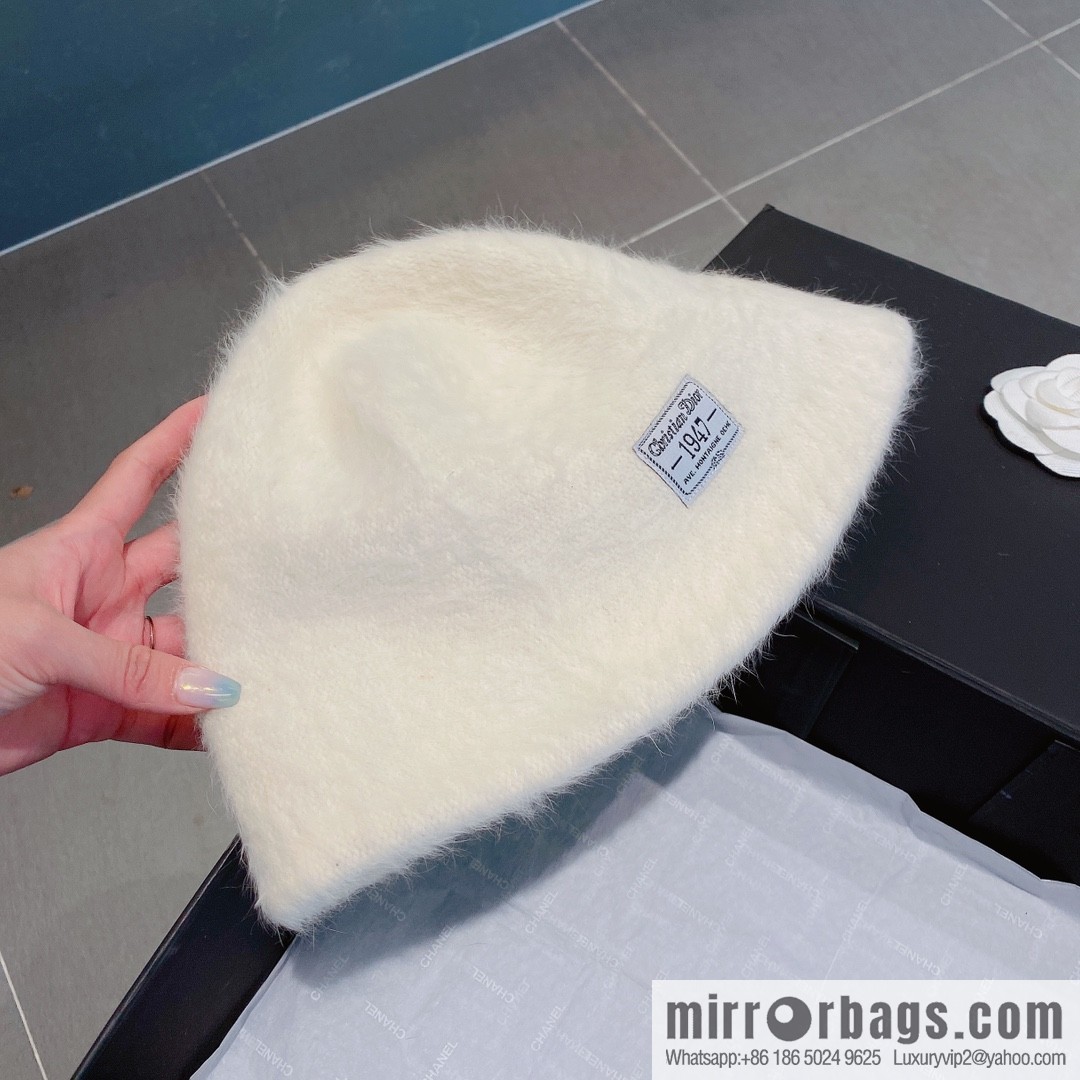 Dior 2022 autumn and winter new rabbit fur bucket hat