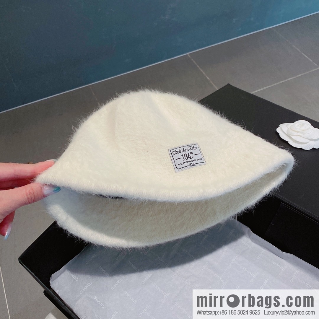 Dior 2022 autumn and winter new rabbit fur bucket hat