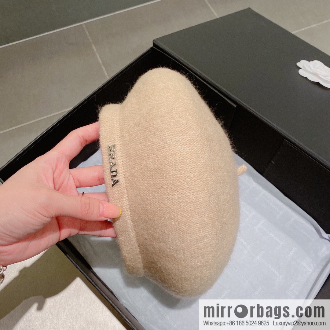 Prada 2022 autumn and winter new beret