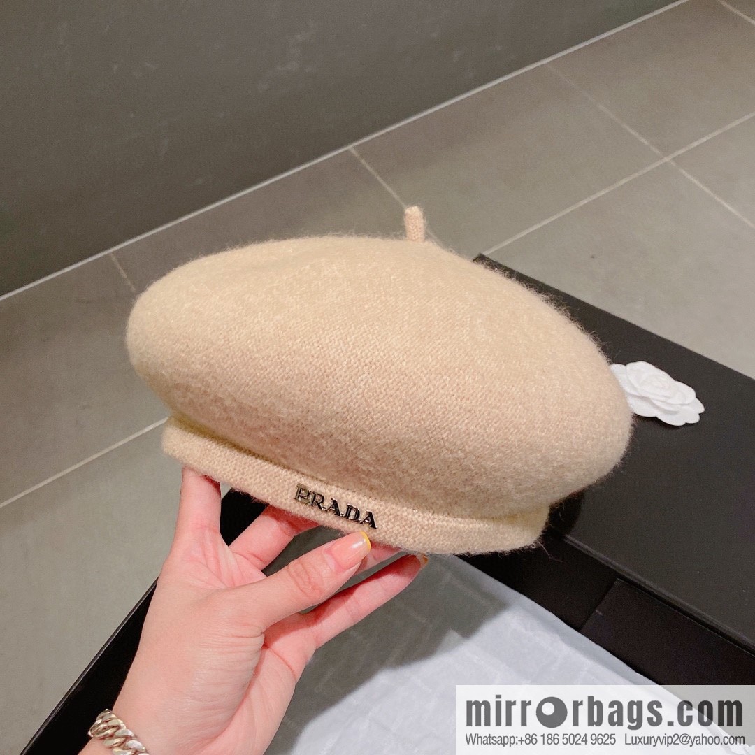 Prada 2022 autumn and winter new beret