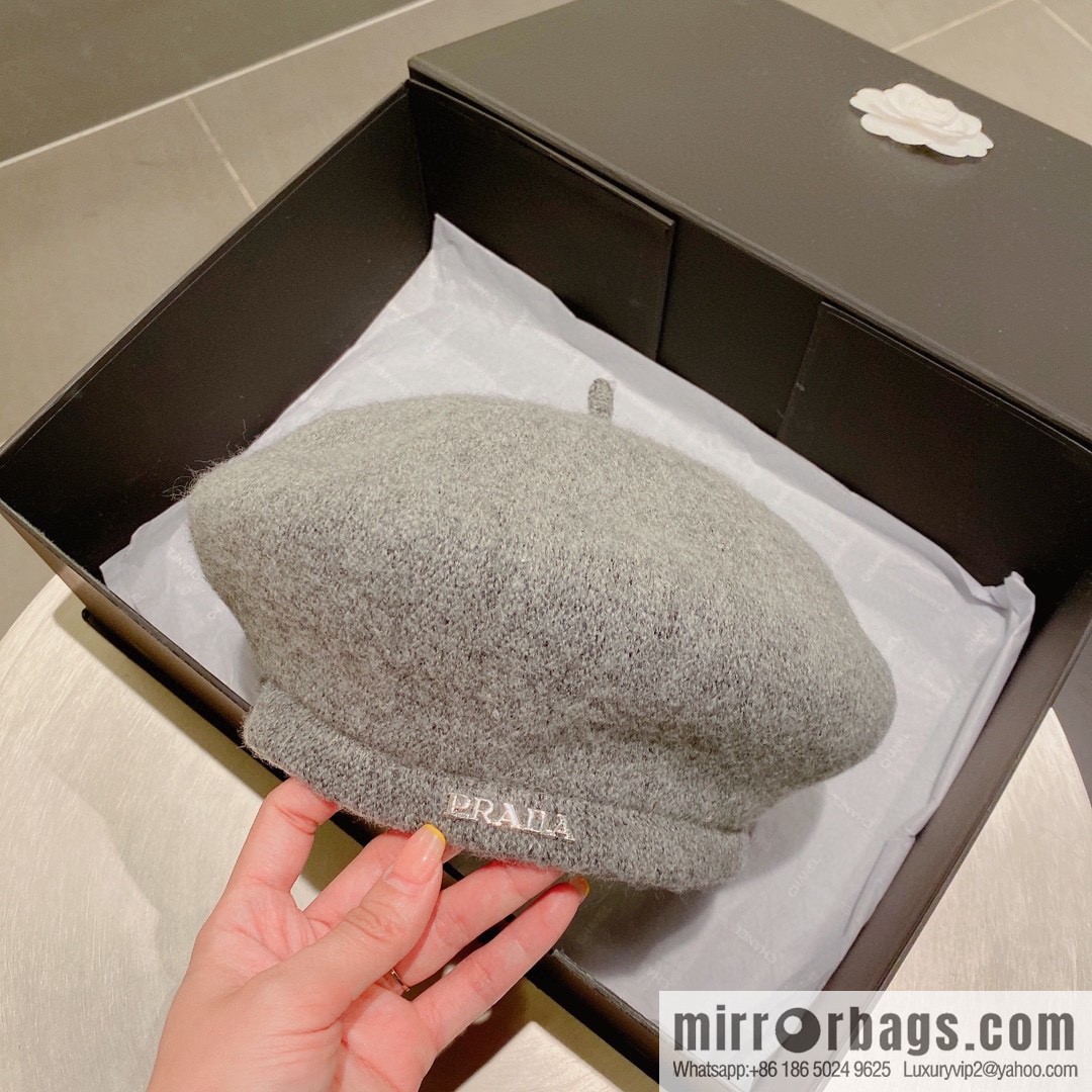 Prada 2022 autumn and winter new beret