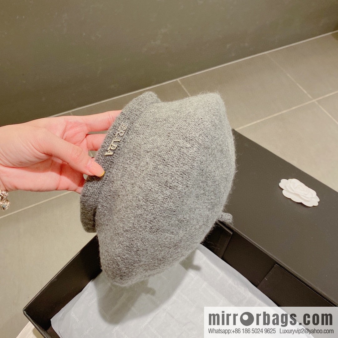 Prada 2022 autumn and winter new beret