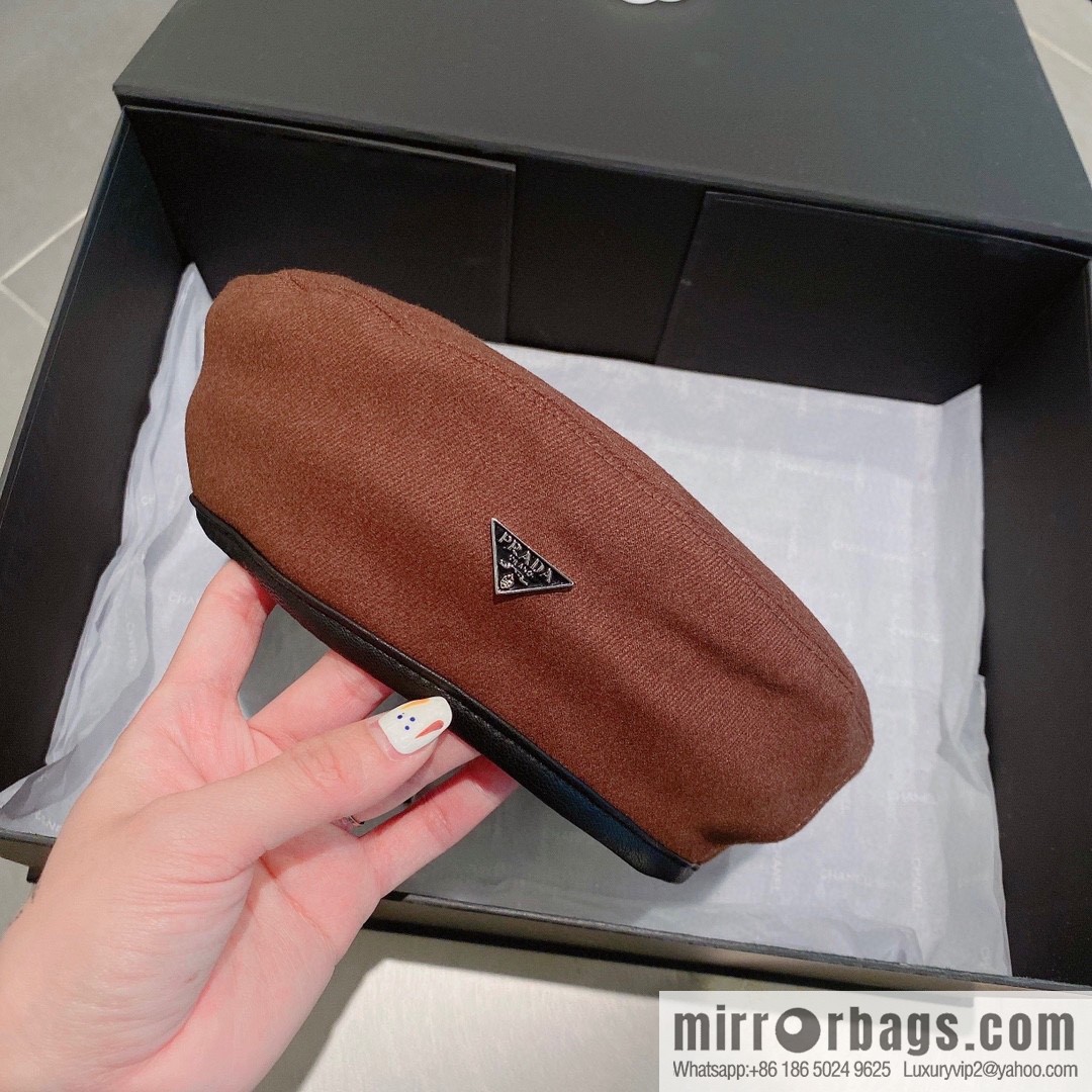 Prada 2022 autumn and winter new wool beret