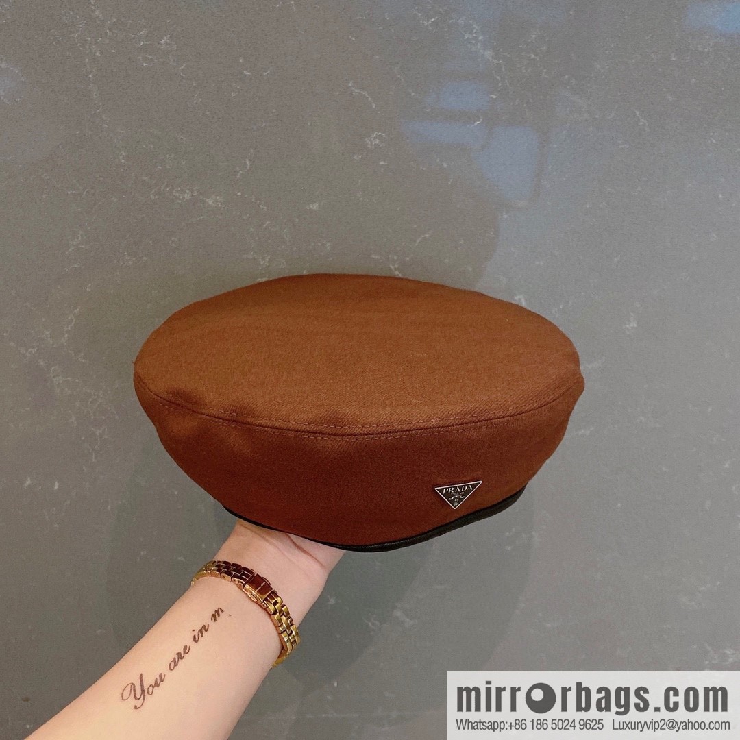 Prada 2022 autumn and winter new wool beret