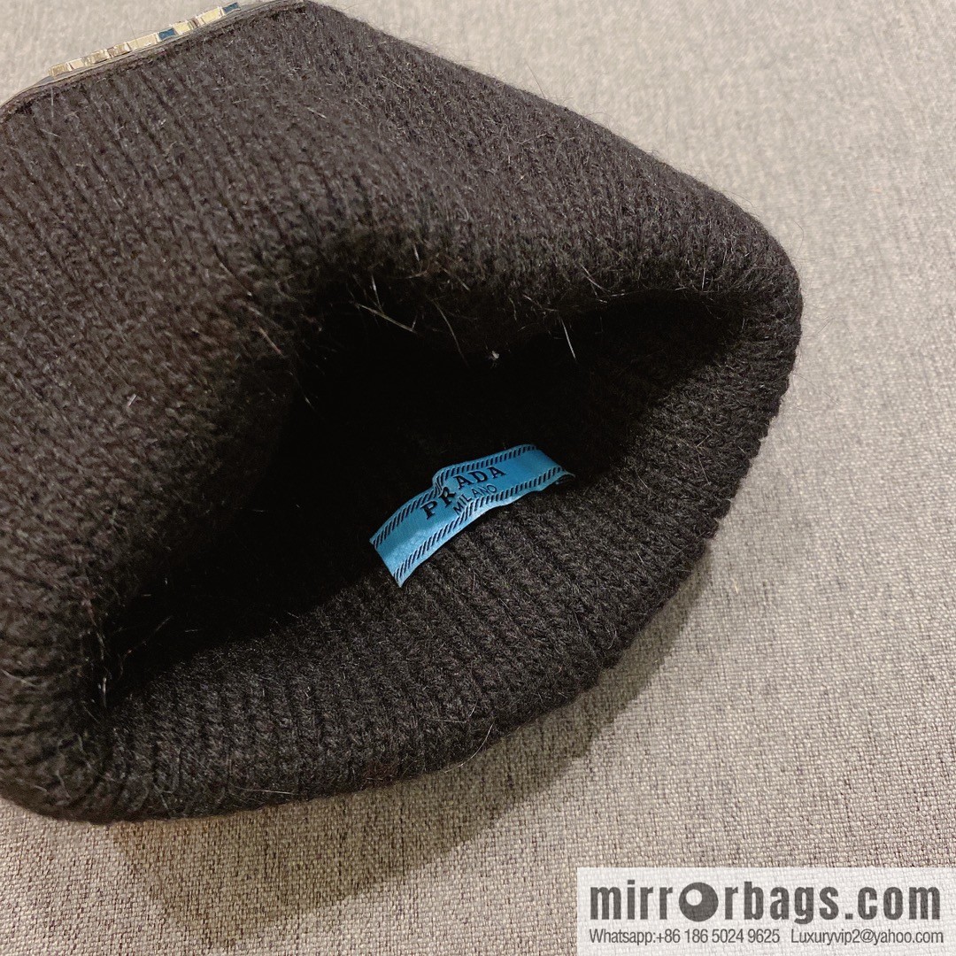 PRADA Knitted wool hat