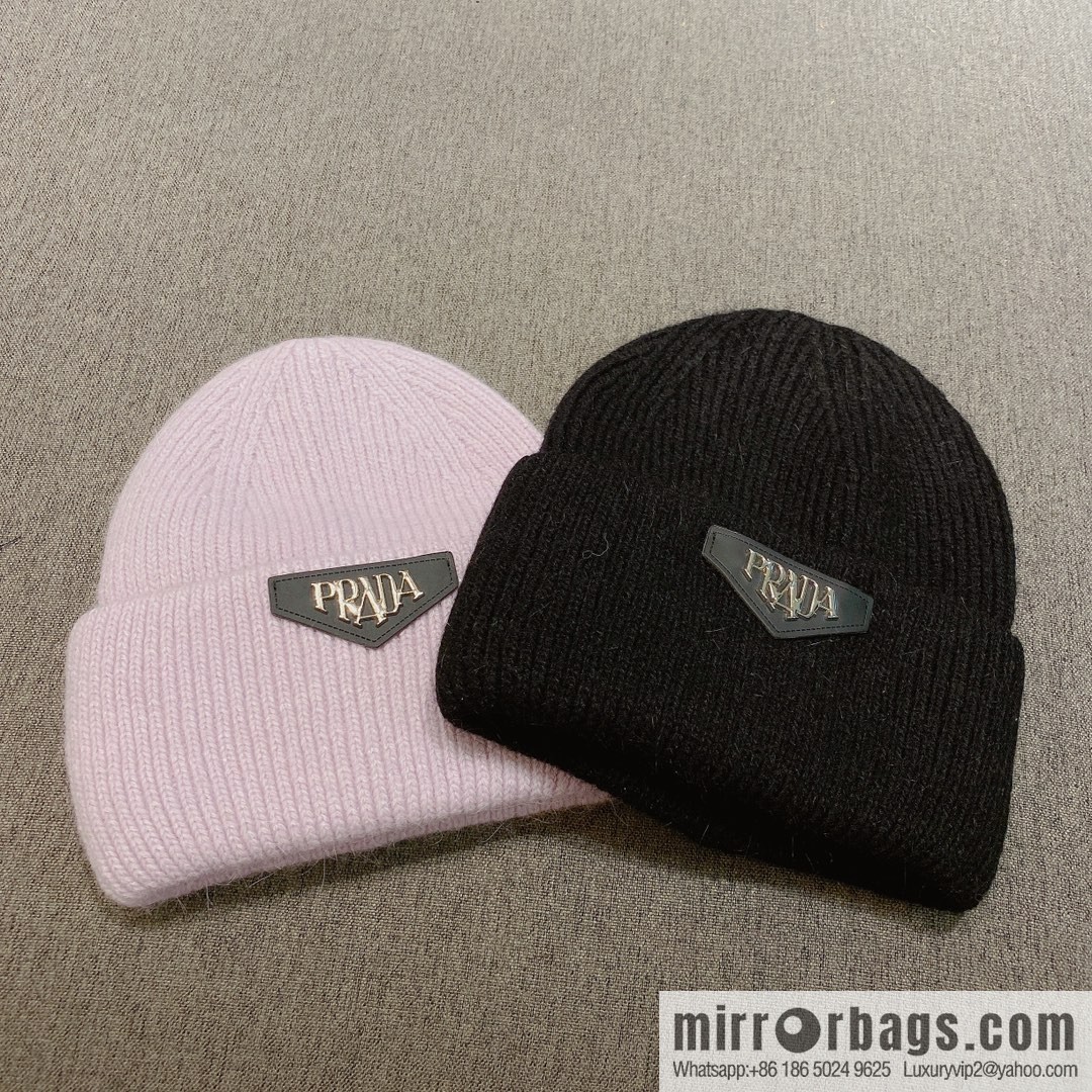 PRADA Knitted wool hat