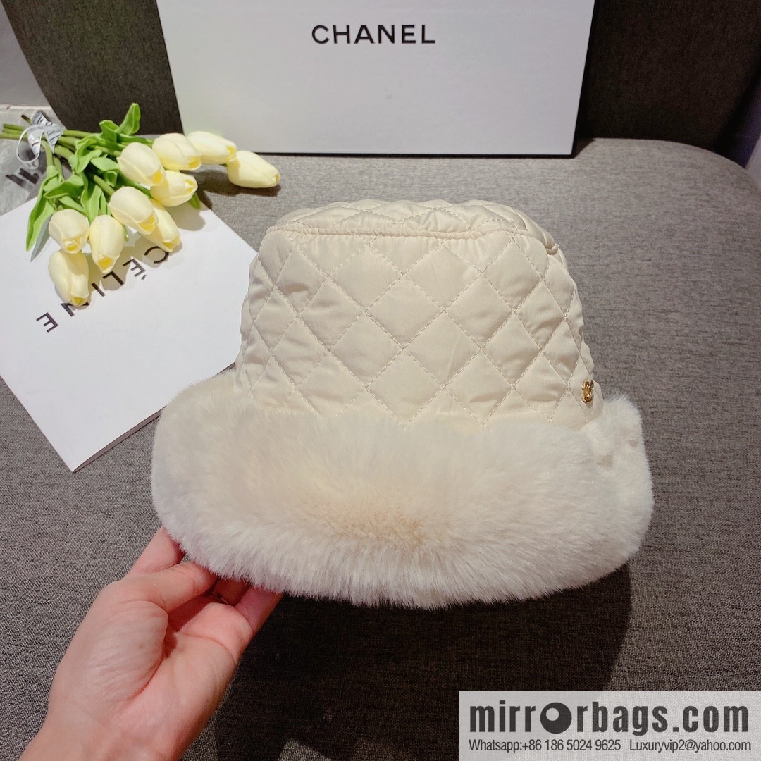 Chanel 2022 autumn and winter new rabbit fur rhombus bucket hat