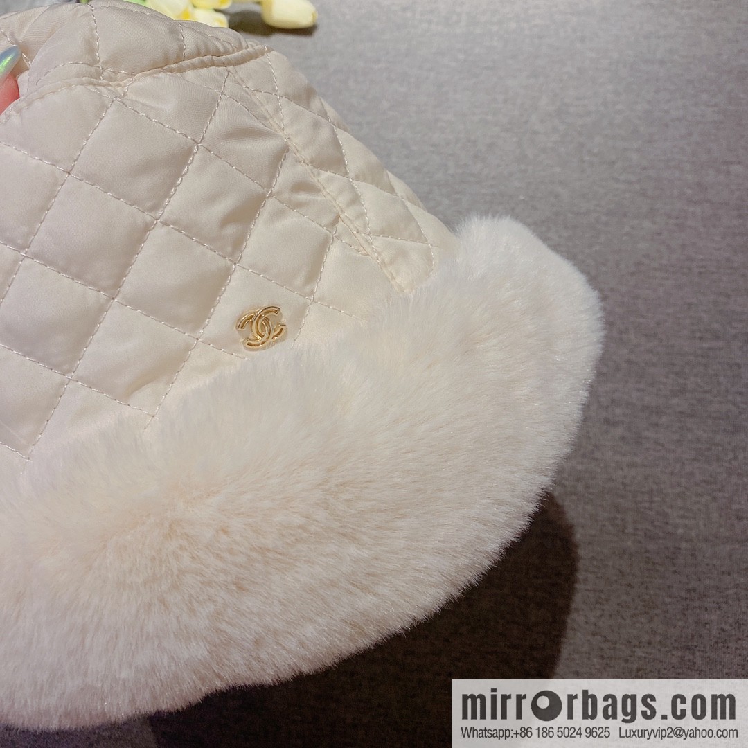 Chanel 2022 autumn and winter new rabbit fur rhombus bucket hat