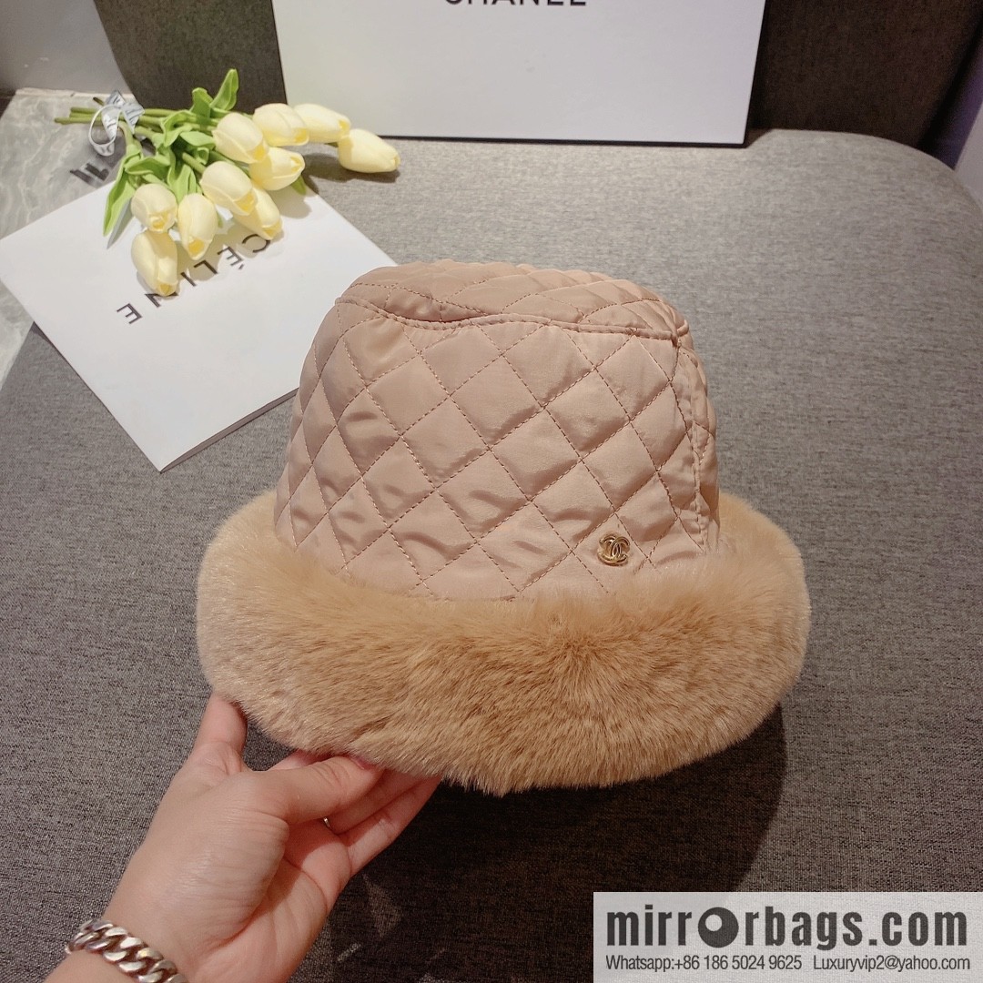 Chanel 2022 autumn and winter new rabbit fur rhombus bucket hat