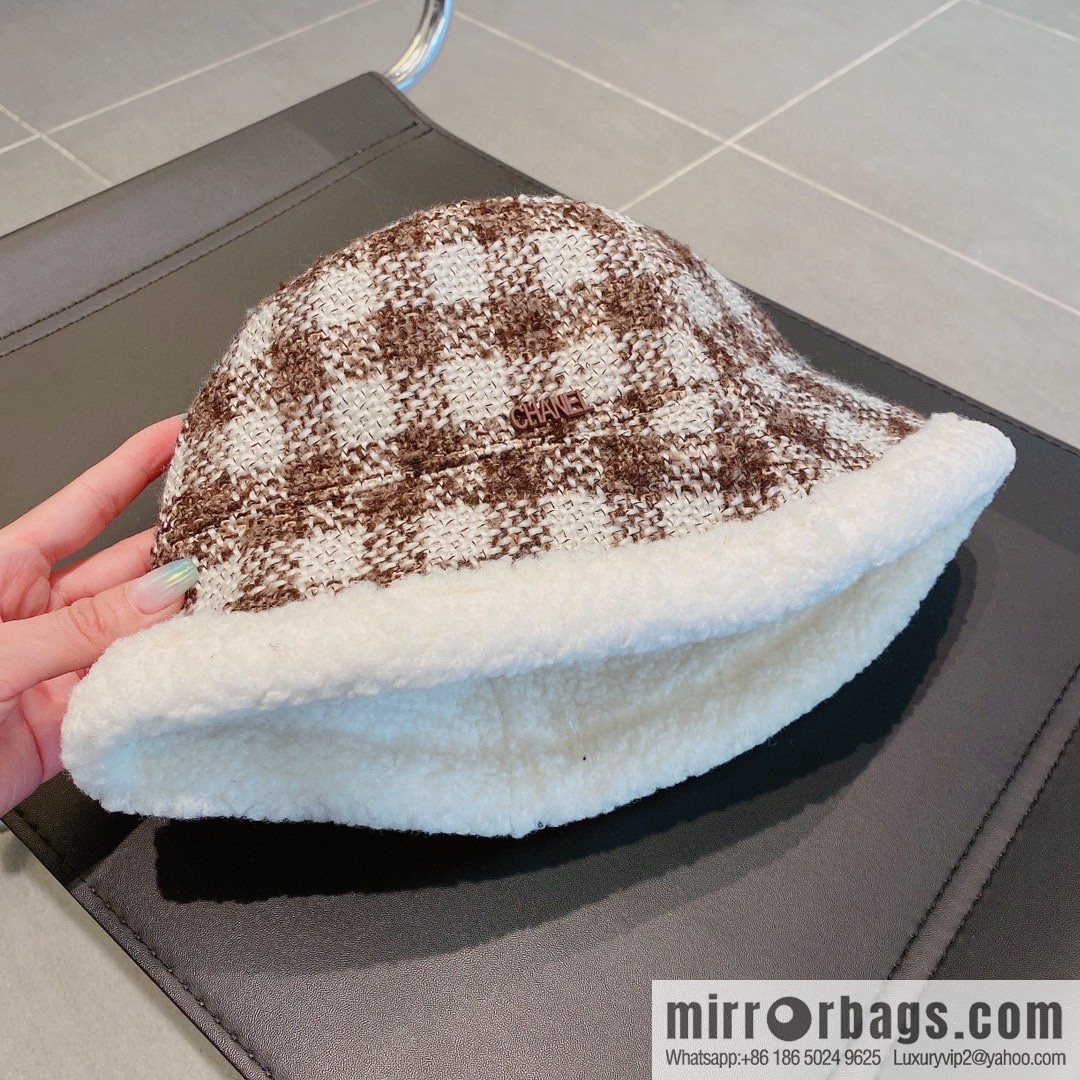 Chanel 2022 autumn and winter new lamb wool bucket hat