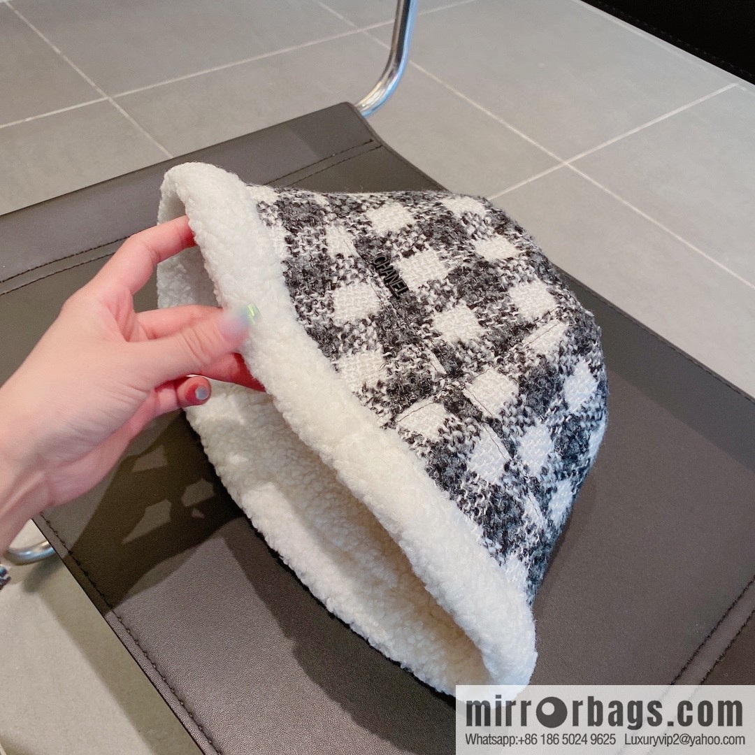 Chanel 2022 autumn and winter new lamb wool bucket hat