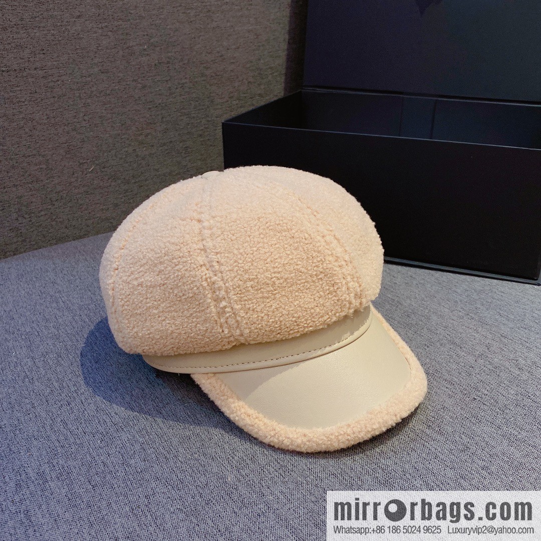 Miumiu Miumiu 2022 autumn and winter new lamb wool cap