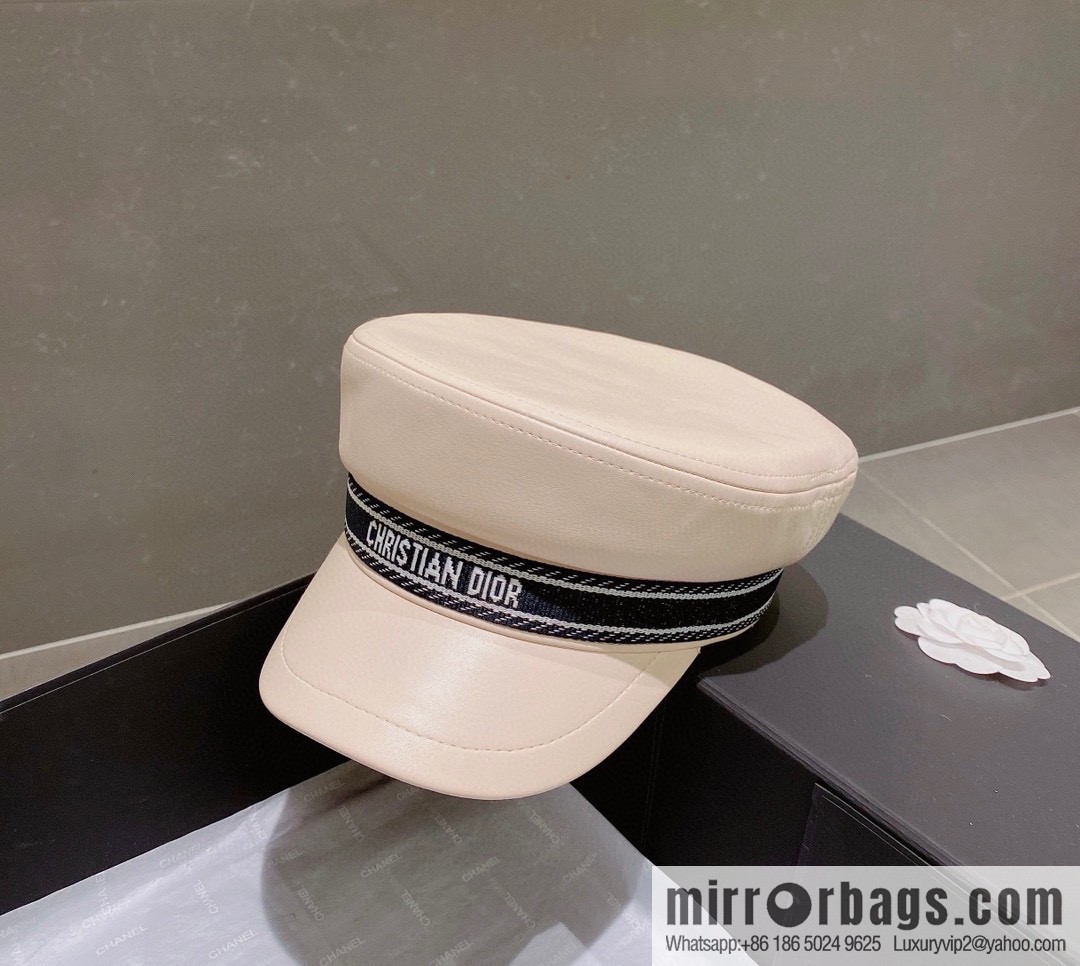 Dior 2022 autumn and winter new duck tongue military cap