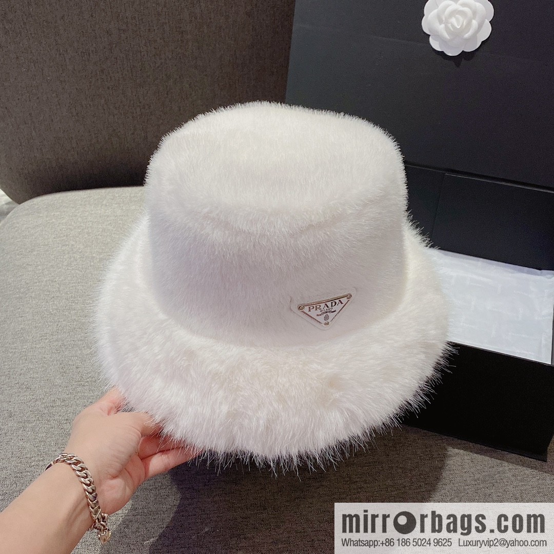 Prada 2022 autumn and winter new mink velvet thickened warm bucket hat