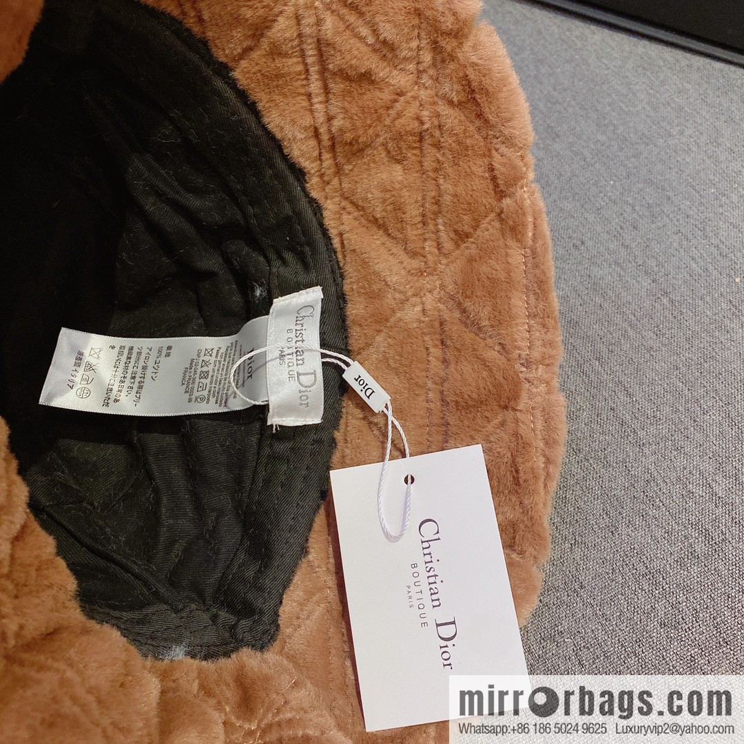 Dior 2022 autumn and winter new thickened warm bucket hat