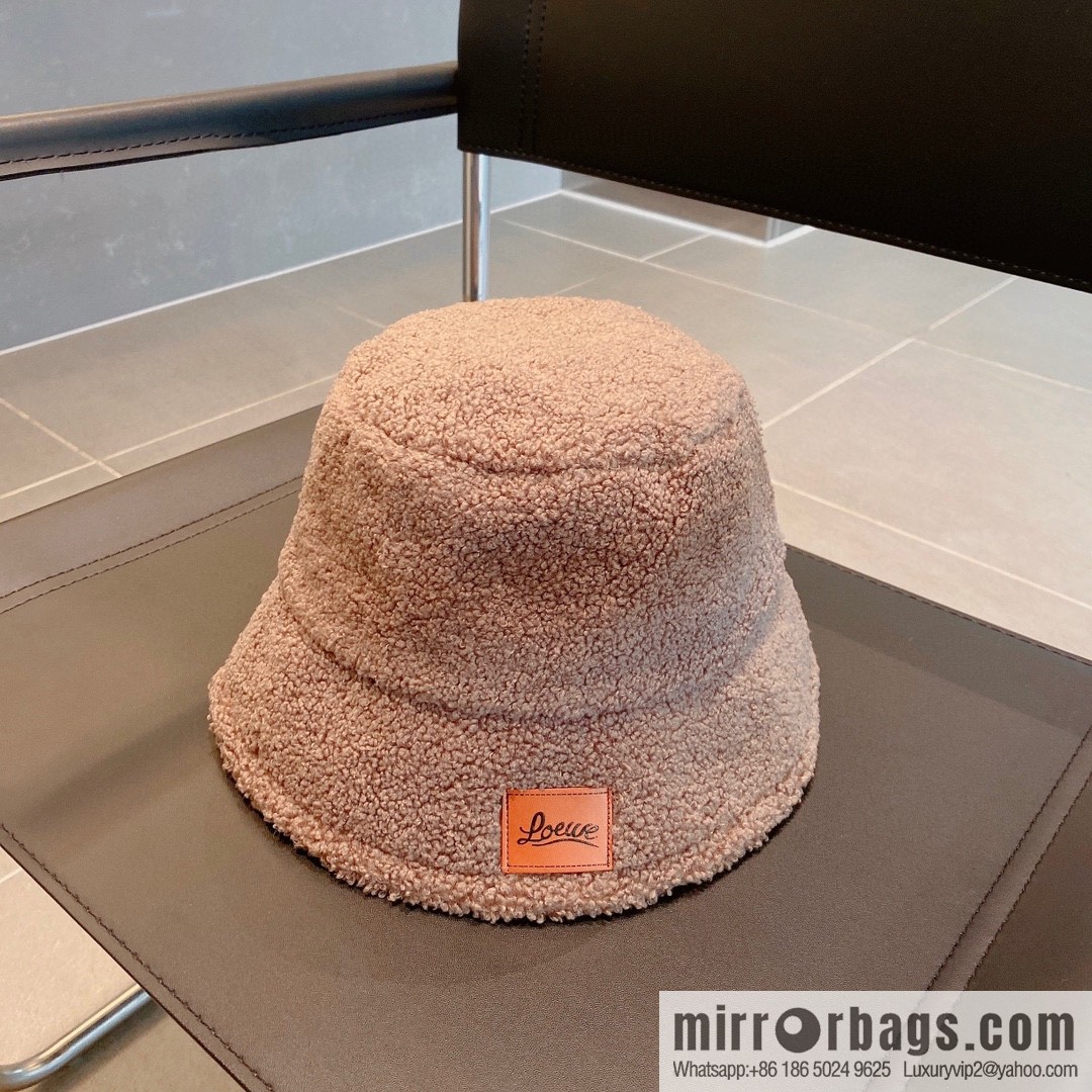 LOEWE 2022 autumn and winter new lamb wool bucket hat