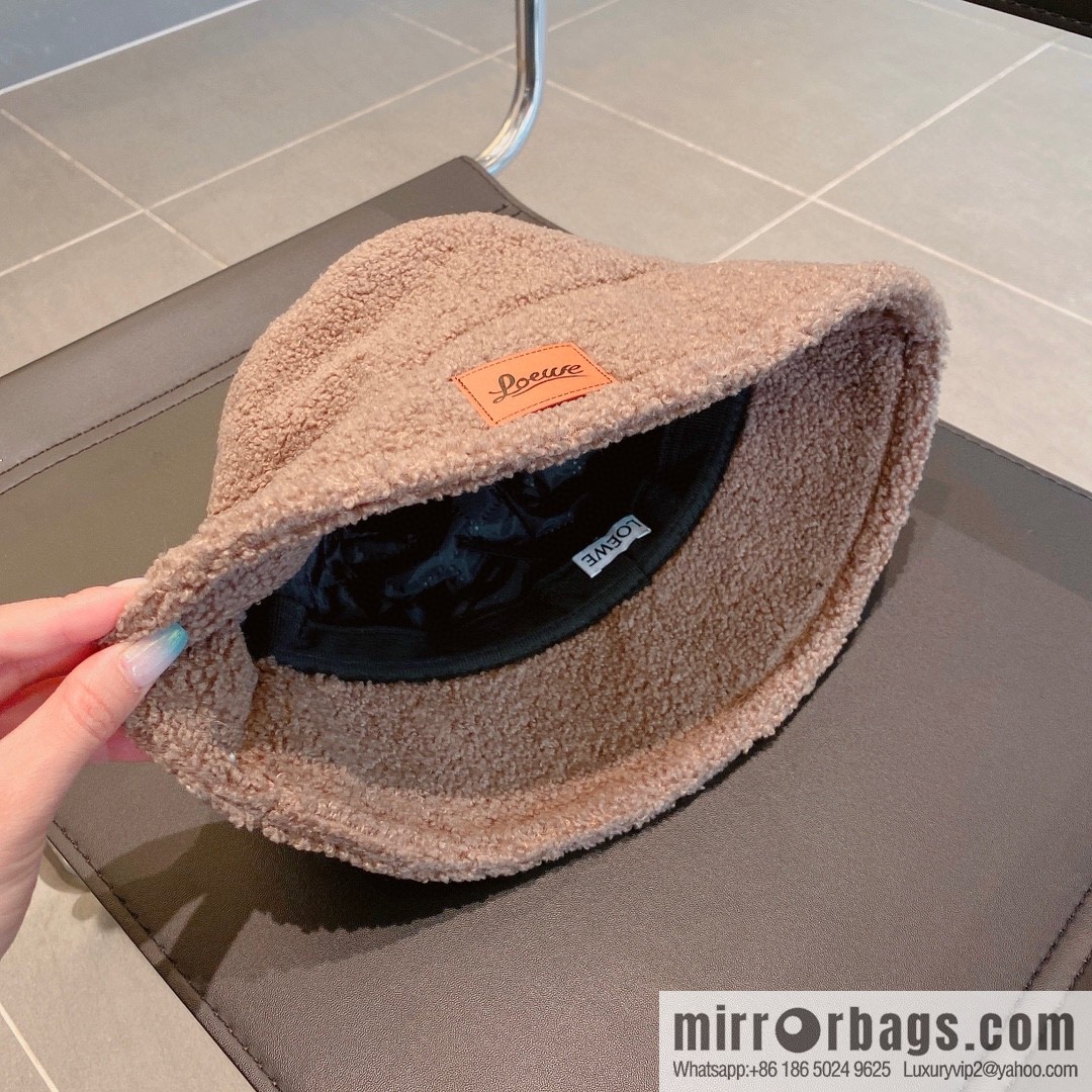 LOEWE 2022 autumn and winter new lamb wool bucket hat